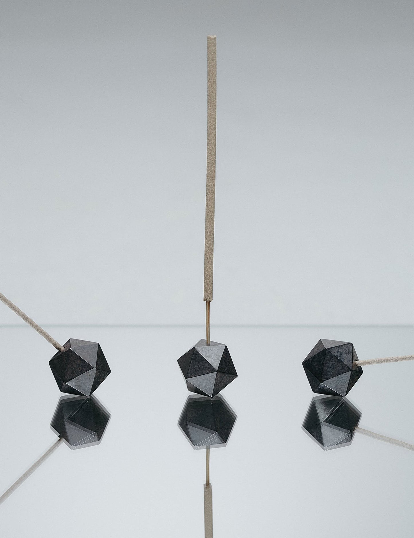 poly incence holder black (ポリインセンスホルダーブラック)