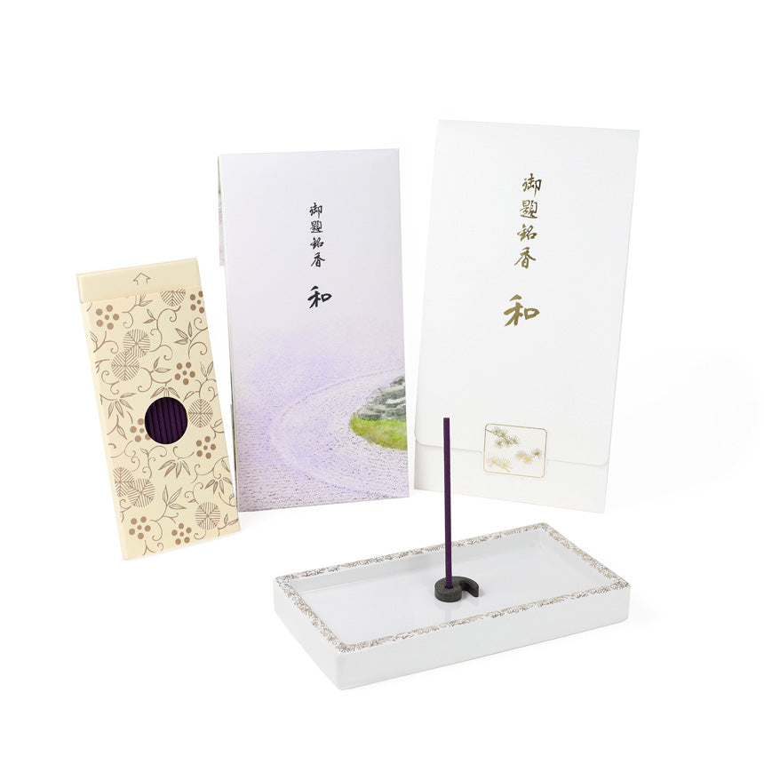 御香京都香老舗松栄堂頂上御沈香割約21.42g