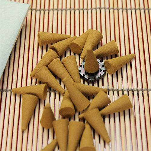 メール便不可】特製白檀香 コーン型24個入 – お香セレクトショップkuyu